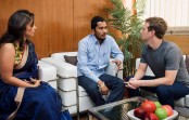 Mark Zuckerberg meets Indian farmer Aasif Mujawar who uses internet.org